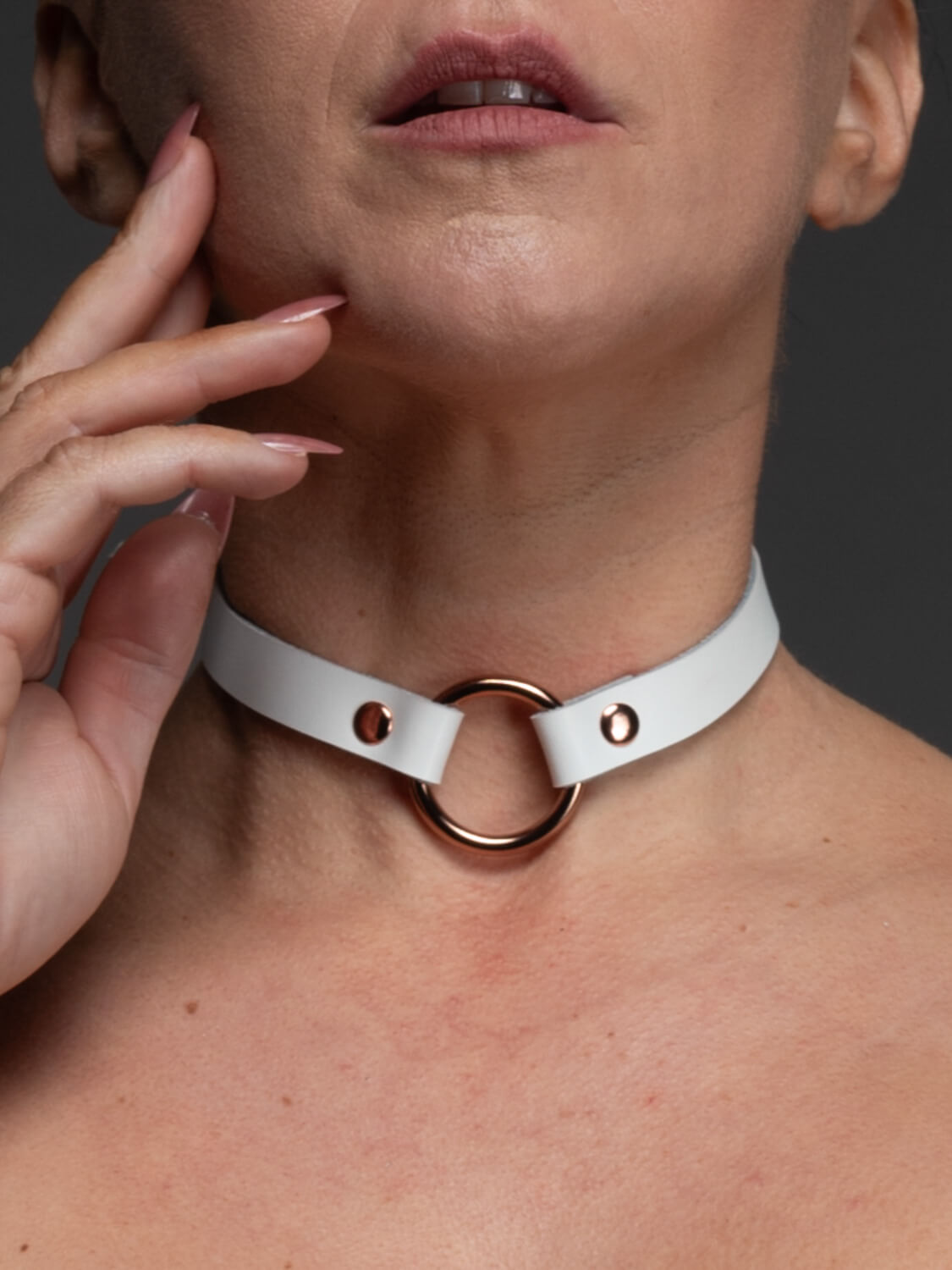 Echt leren choker wit met rosegouden o-ring limited edition VoyeurX